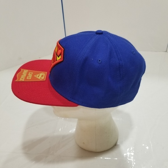 Superman no cape Snap back hat Like new - Picture 4 of 7